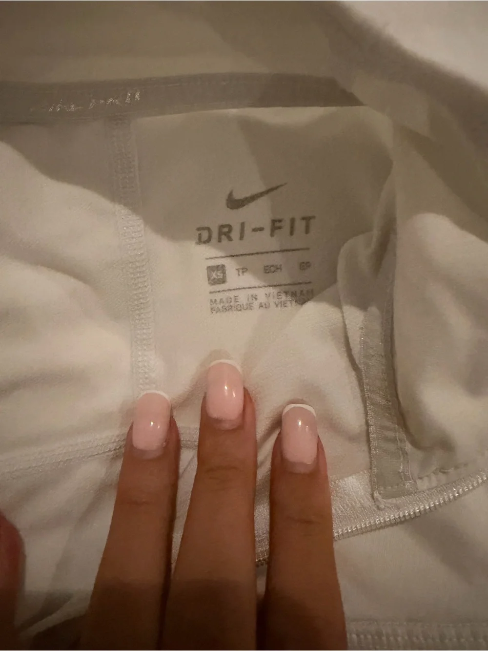 White Nike Quarter Zip - Picture 3 of 3